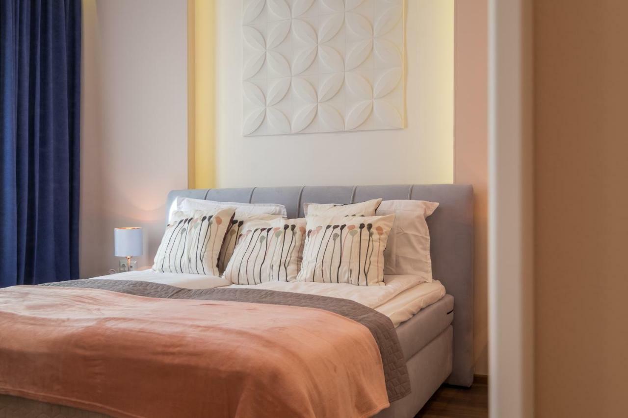 Cozy 3-Bedroom With Stylish Comfort And Chic Decor Sófia Exterior foto